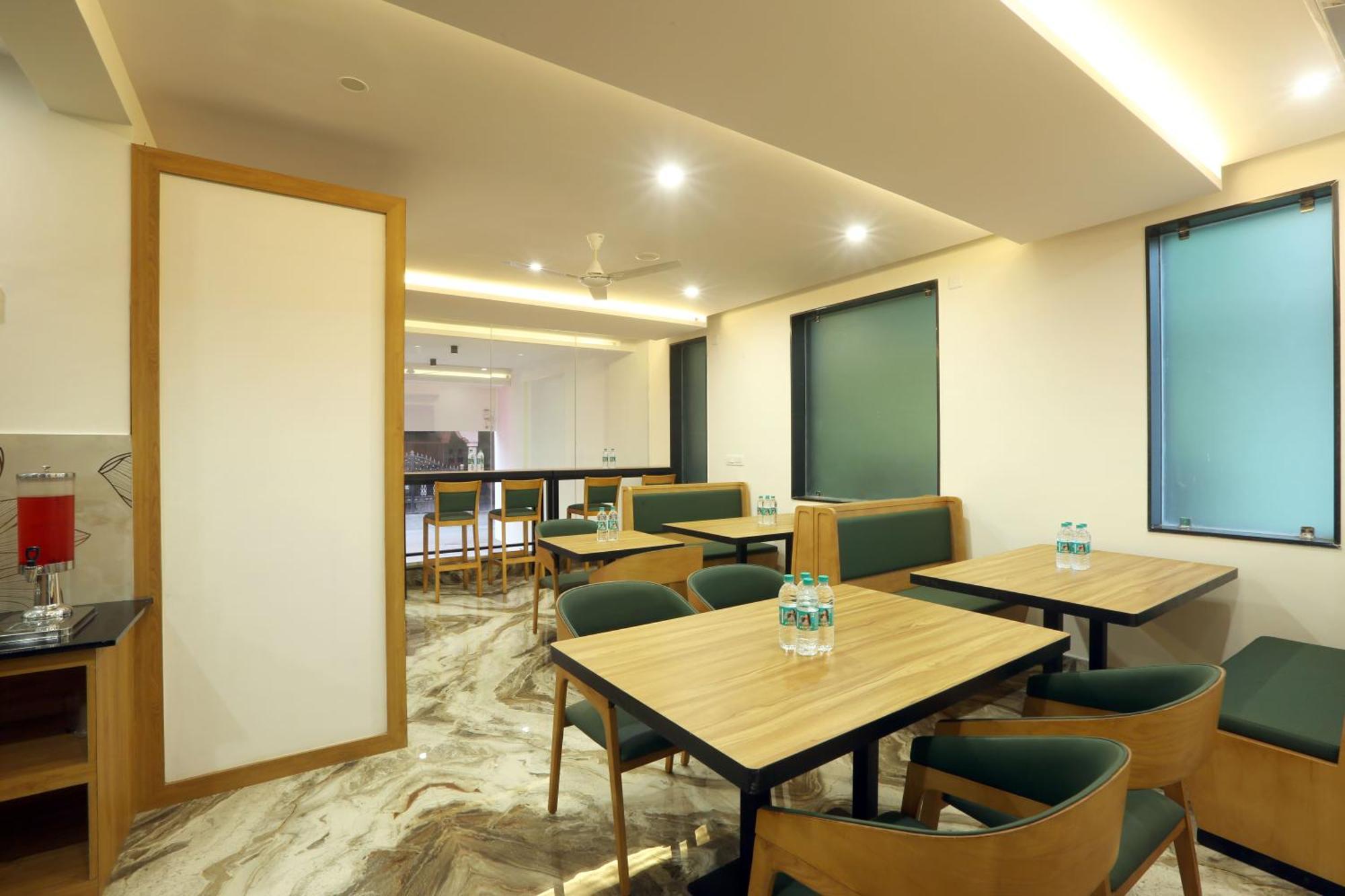 Hotel Sterling Plaza- Bangalore International Airport Dod Jala Exterior photo