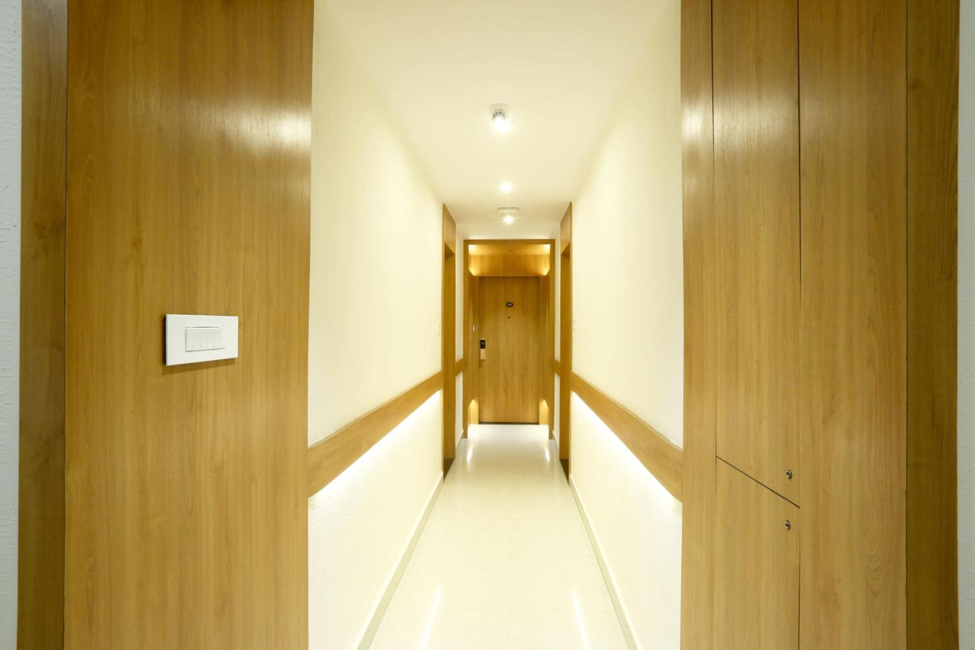 Hotel Sterling Plaza- Bangalore International Airport Dod Jala Exterior photo